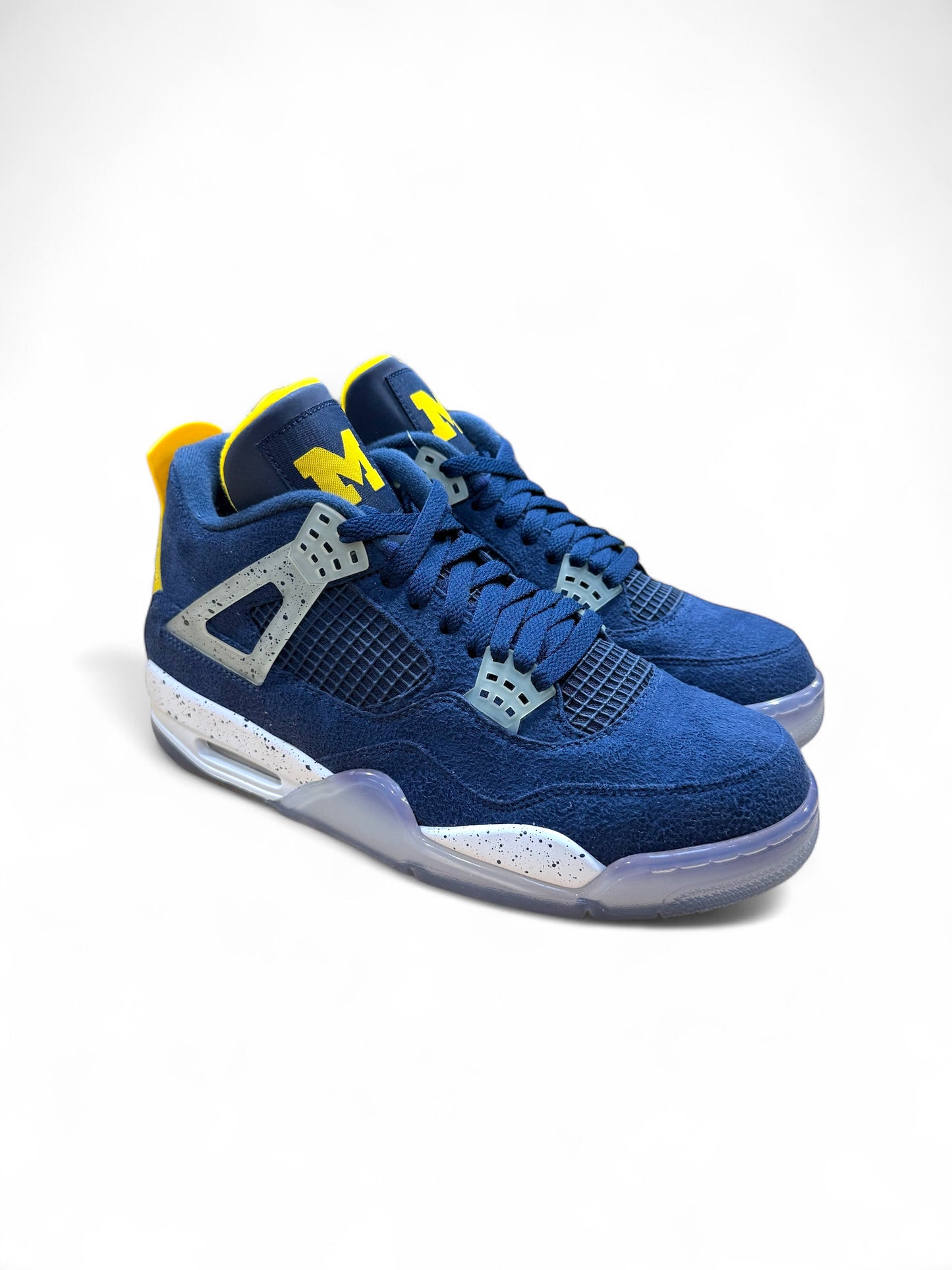 Jordan 4 Michigan PE Looksee