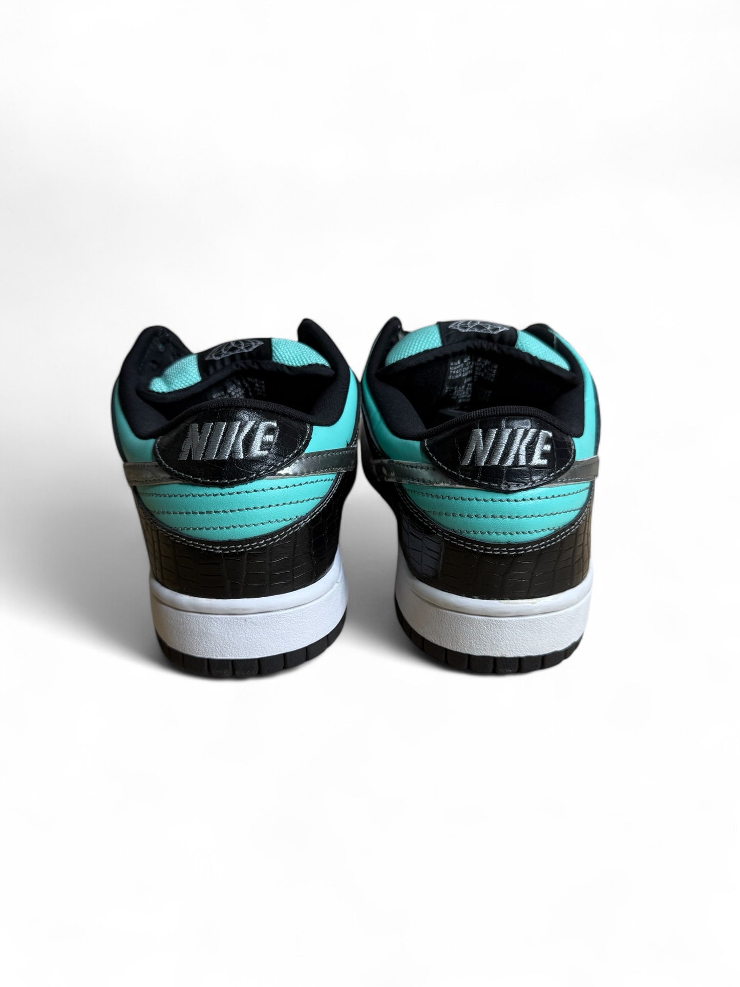 Diamond Tiffany Nike SB Dunk Low