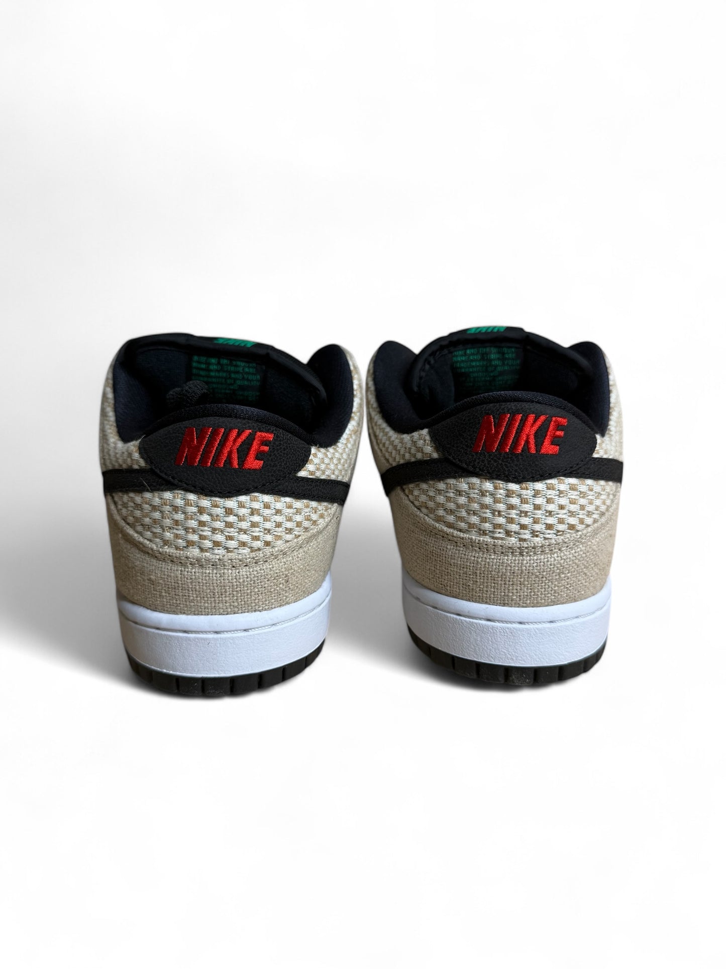 4/20 Nike SB Dunk Low