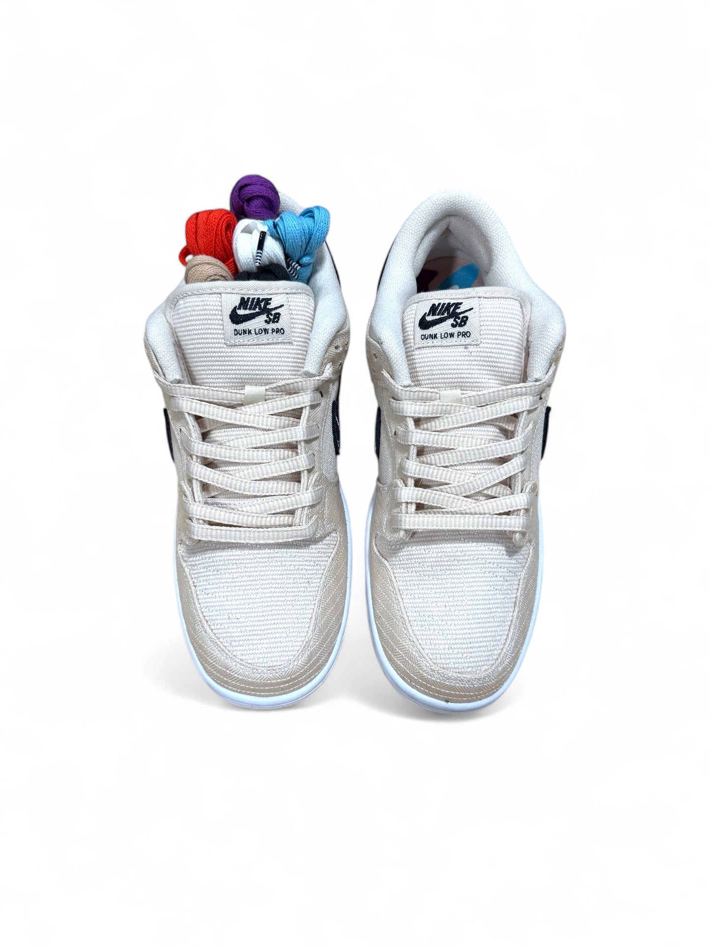 Albino & Preto Nike SB Dunk Low