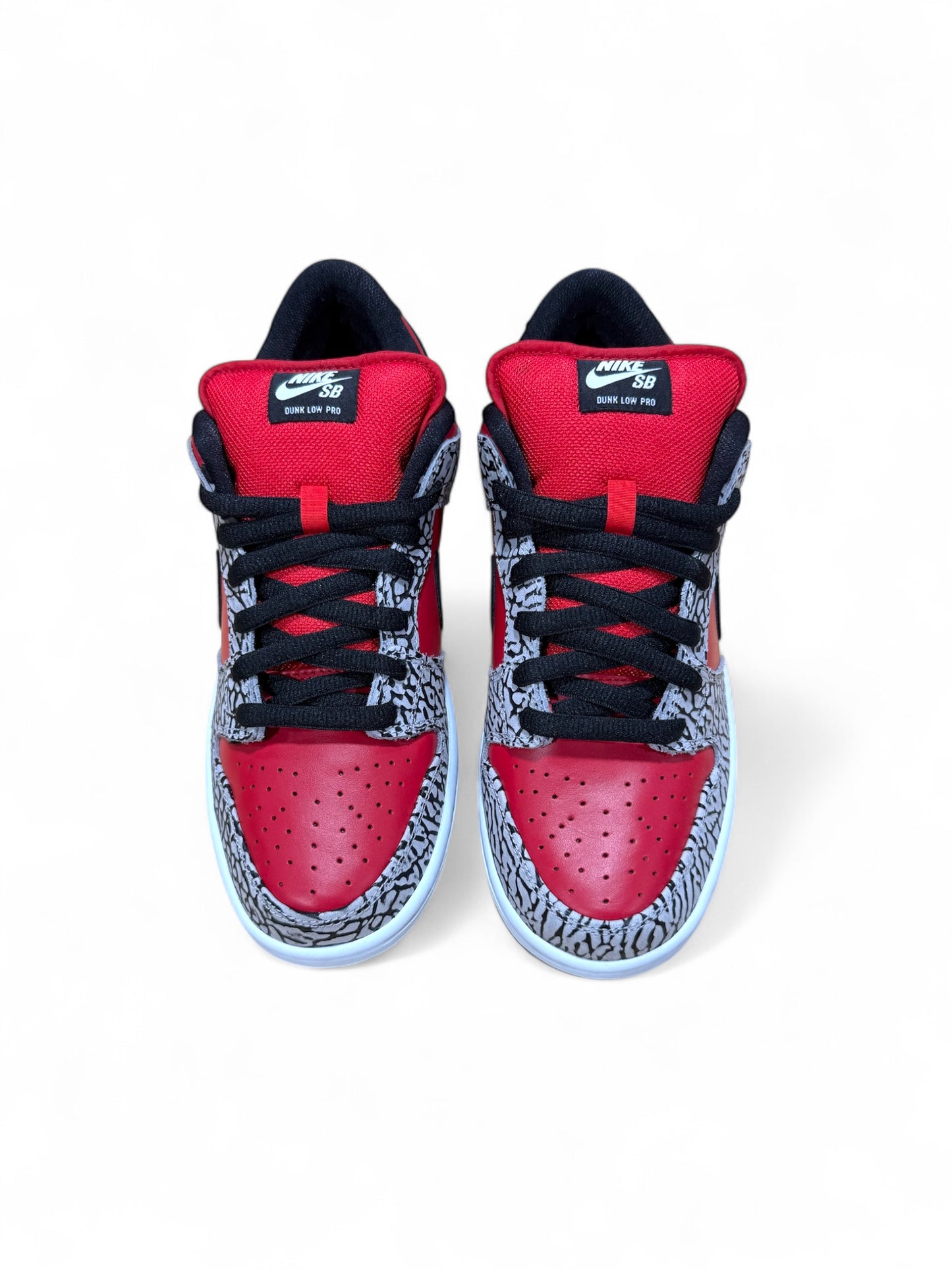 Nike SB Dunk Low Supreme Red Cement