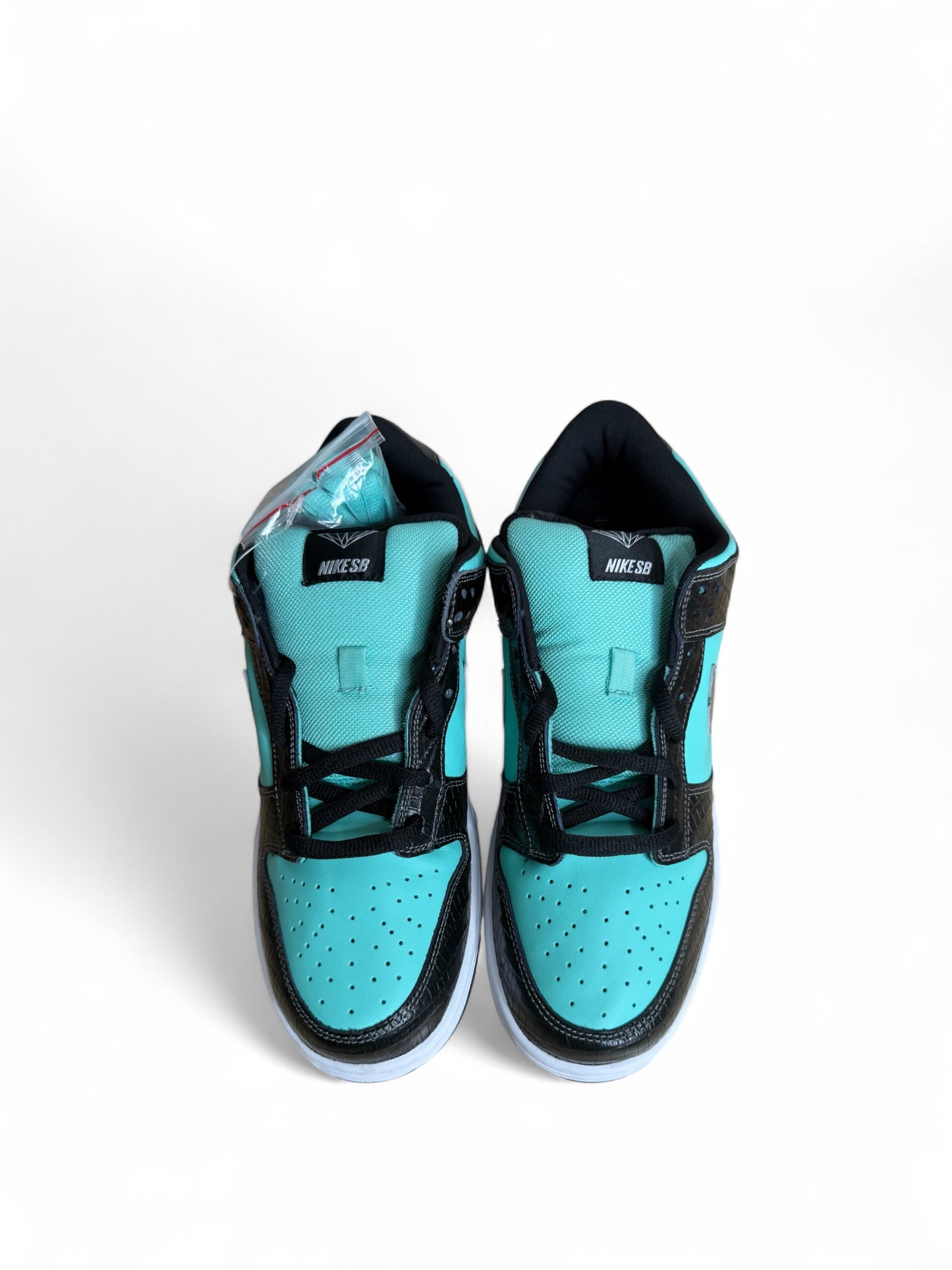 Diamond Nike SB Dunk Low Tiffany