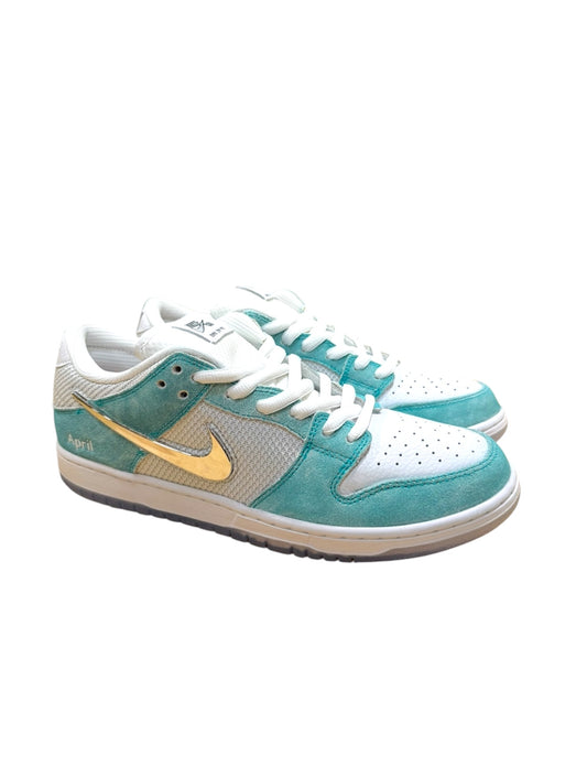 April Skateboards x Nike SB Dunk Low