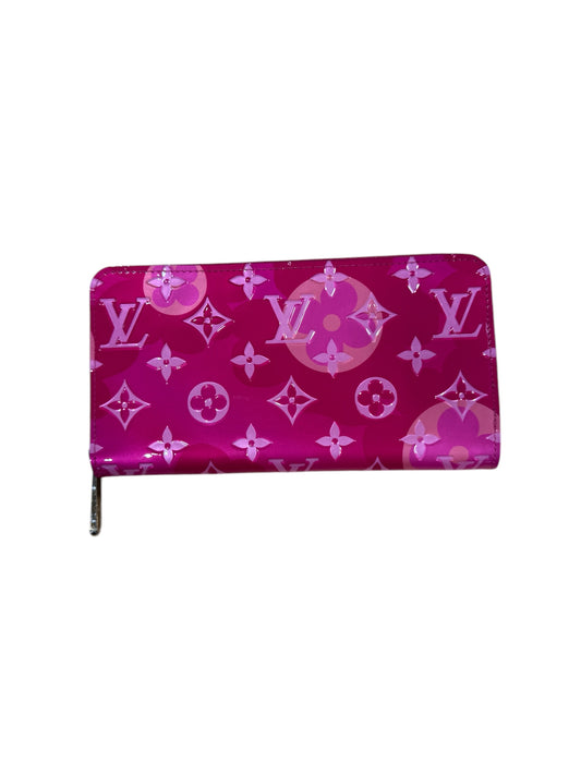 Louis Vuitton Pink Valentine Monogram zippy wallet *Limited Edition*