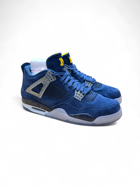 Air Jordan 4 Michigan PE
