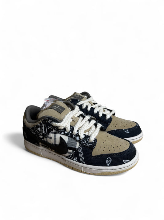 Travis Scott Nike SB Dunk Low