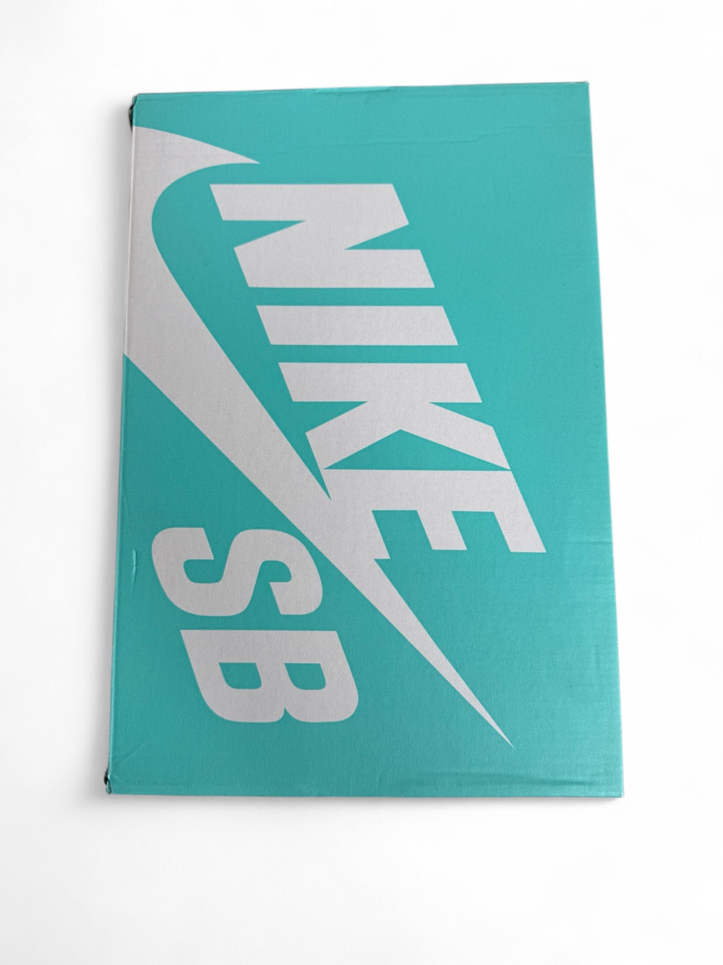 4/20 Nike SB Dunk Low