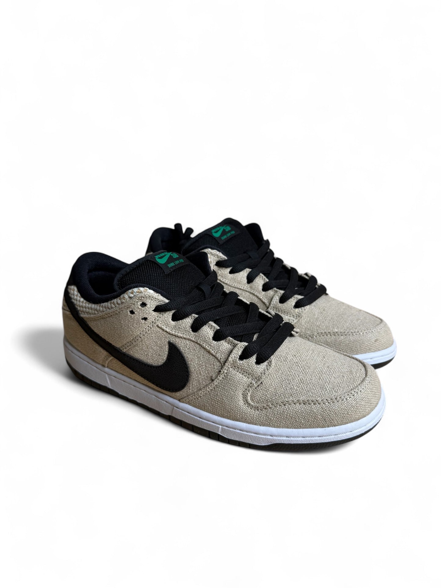 4/20 Nike SB Dunk Low