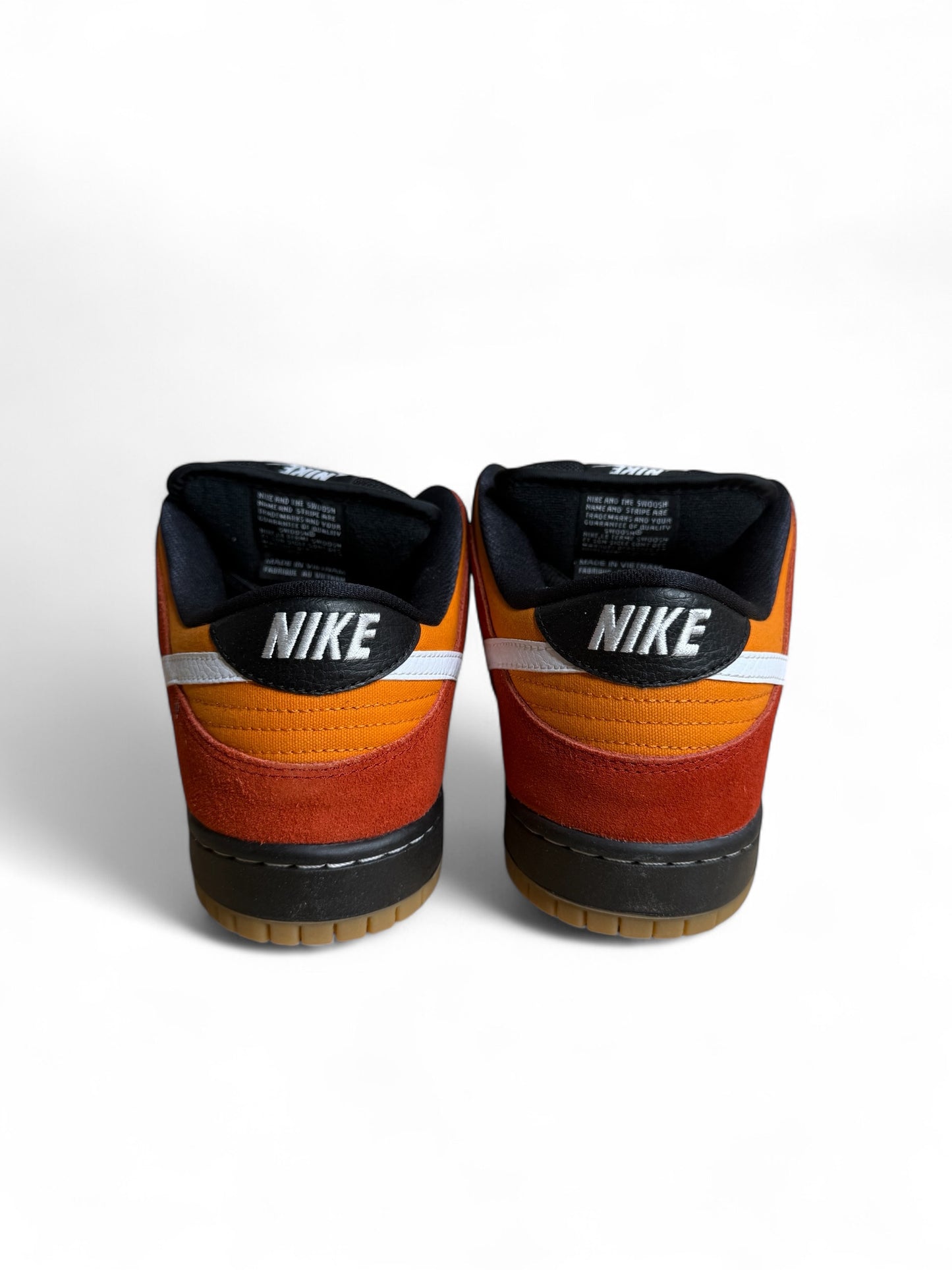 Un-Raygun Nike SB Dunk Low