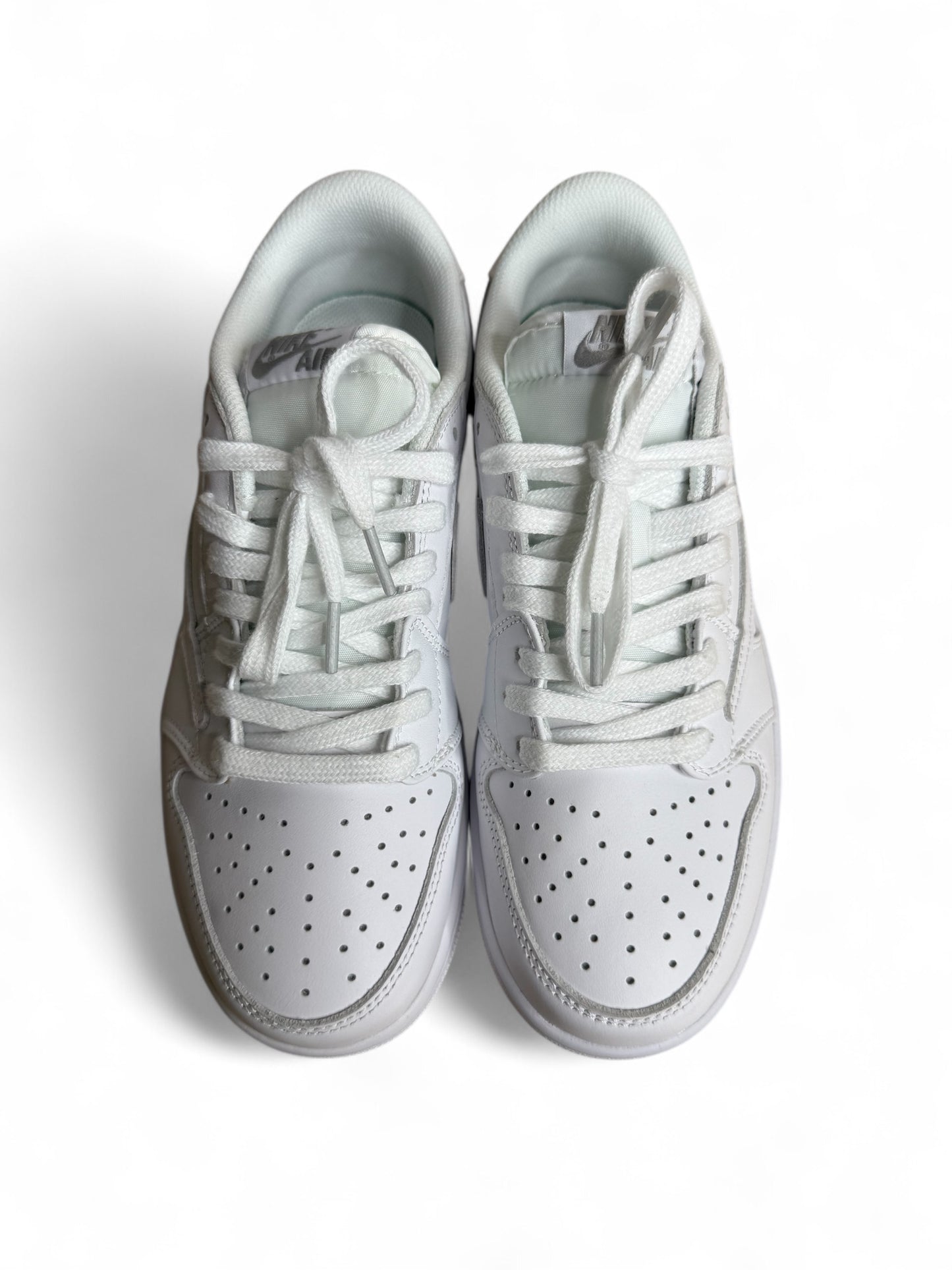 Travis Scott X Nike Jordan 1 Low White Party Sample