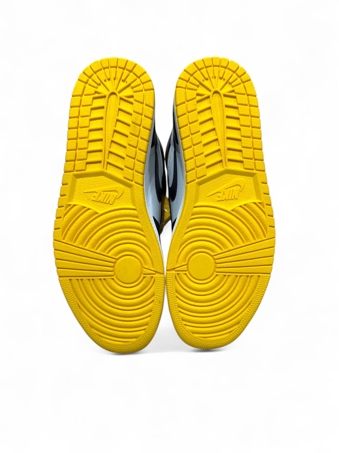 Not for resale Jordan 1 high "Maize"