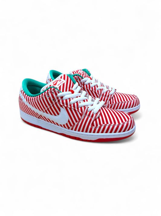 Candy Cane Nike SB Dunk Low