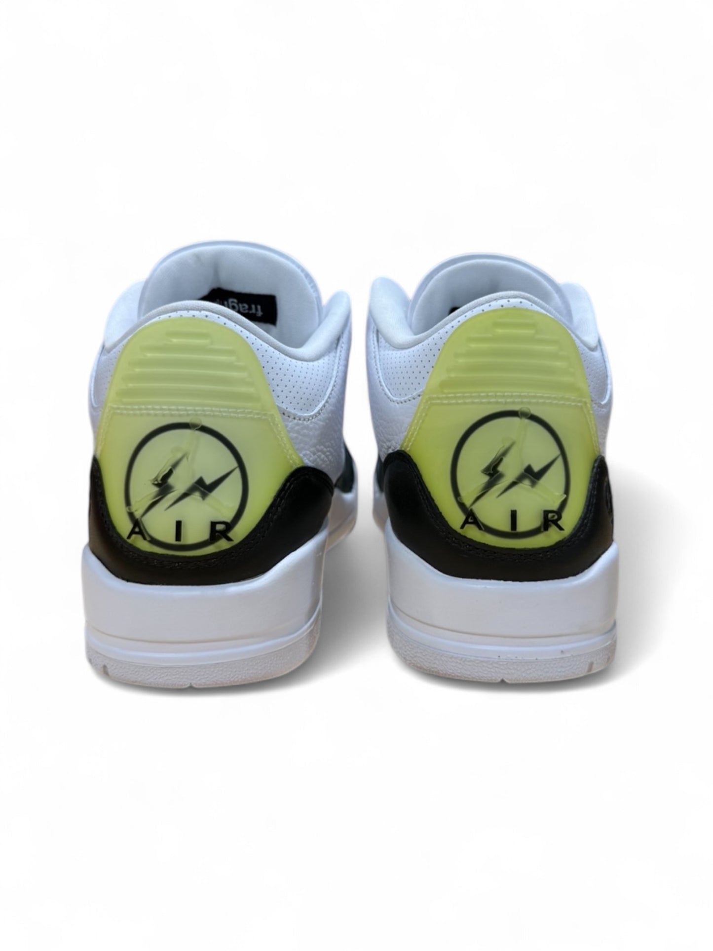 Jordan 3 Fragment