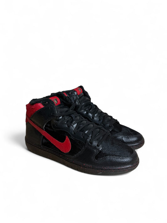 Krampus Nike SB Dunk High