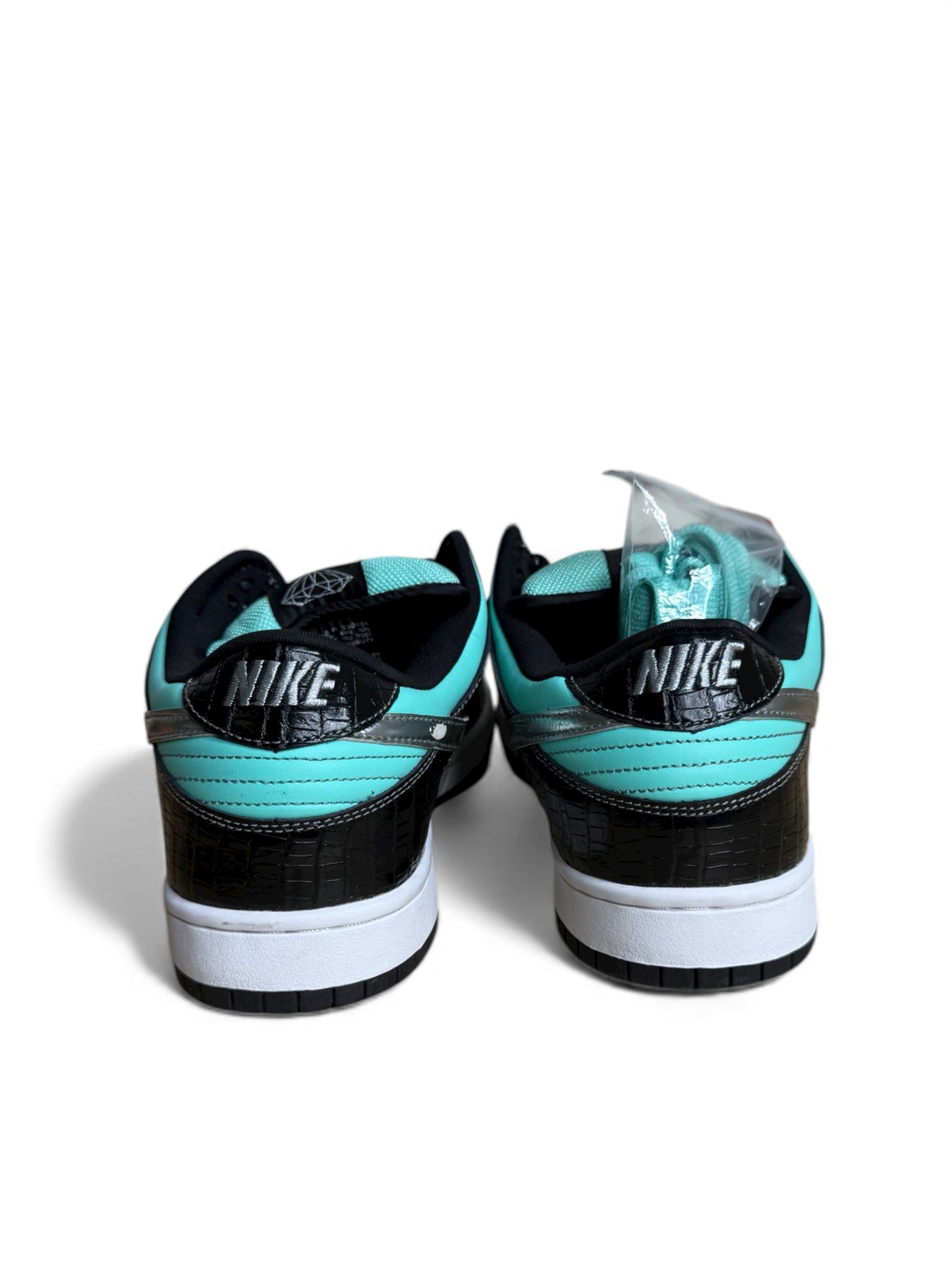 Diamond Nike SB Dunk Low "Tiffany"