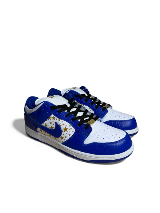 Supreme Nike SB Dunk Low Blue Stars