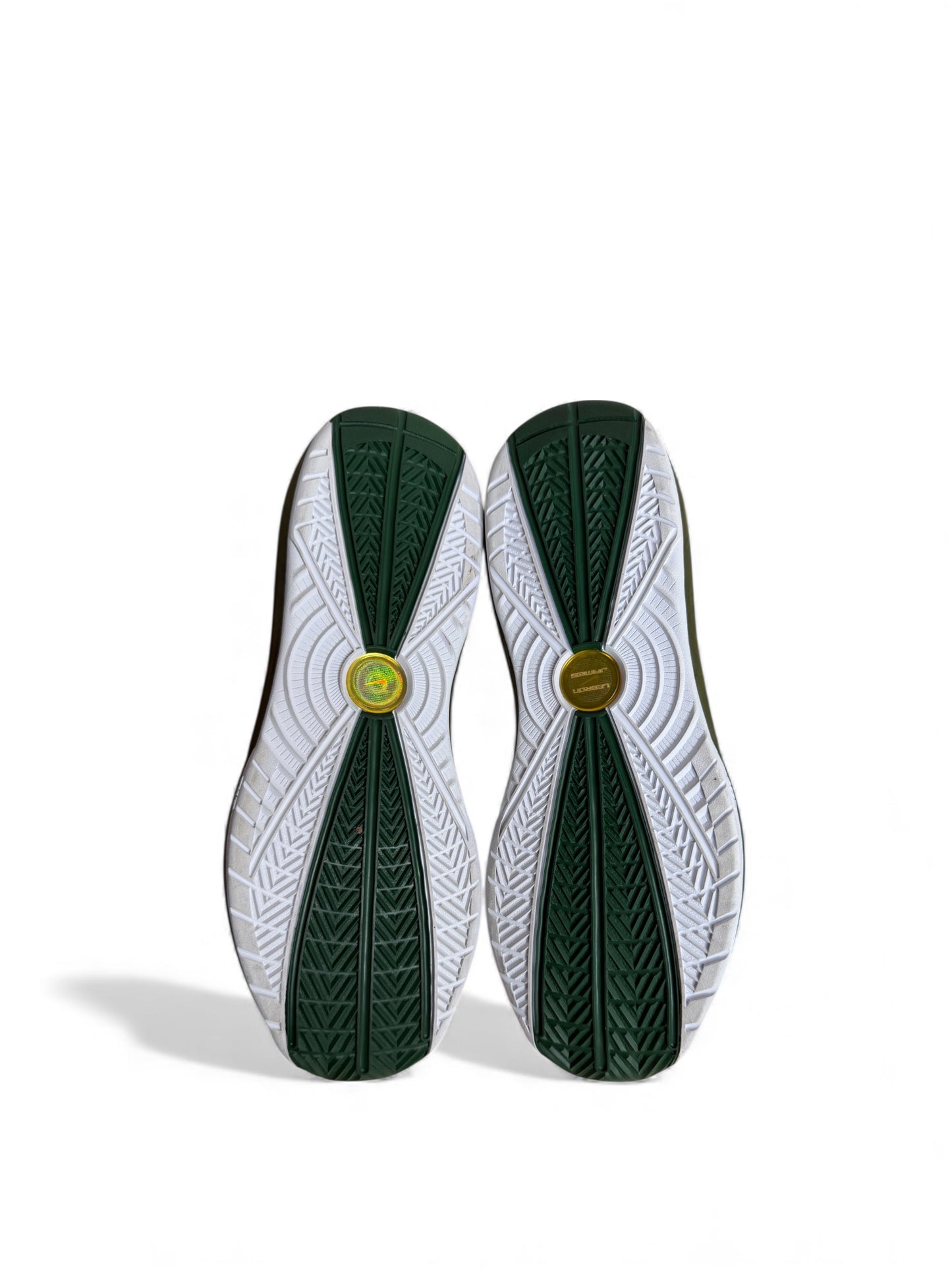 Air Max Lebron 7 'SVSM Away' Player Exclusive Sample