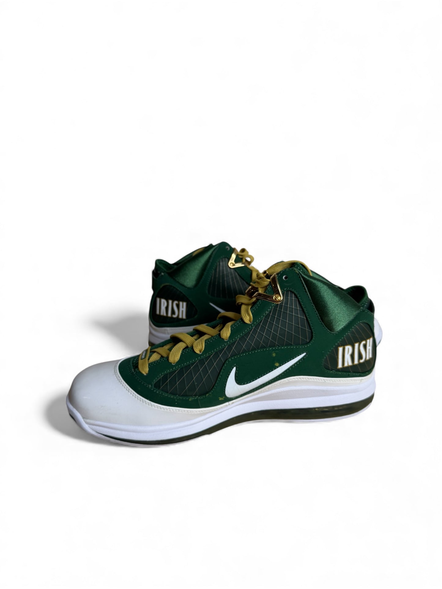 Air Max Lebron 7 'SVSM Away' Player Exclusive Sample