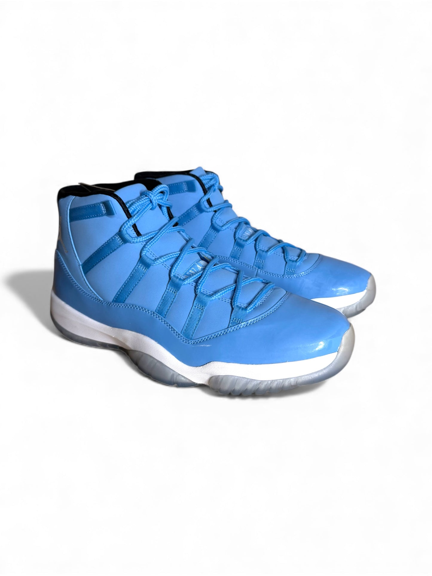 Pantone Air Jordan 11